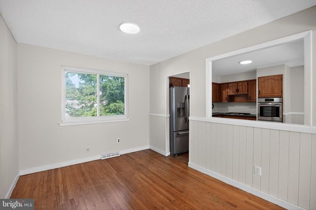 1210 SALEM RD, Burlington, NJ 08016