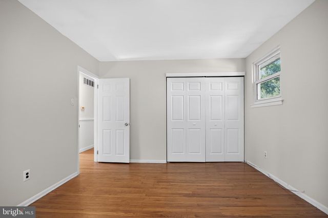 1210 SALEM RD, Burlington, NJ 08016