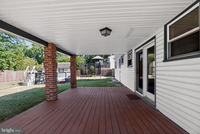 1210 SALEM RD, Burlington, NJ 08016