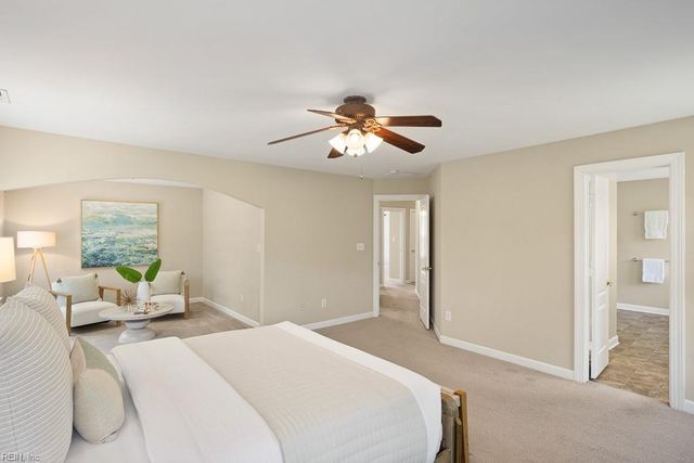 1009 Seagull CT, Chesapeake, VA 23322