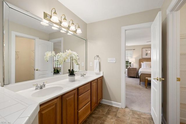 1009 Seagull CT, Chesapeake, VA 23322