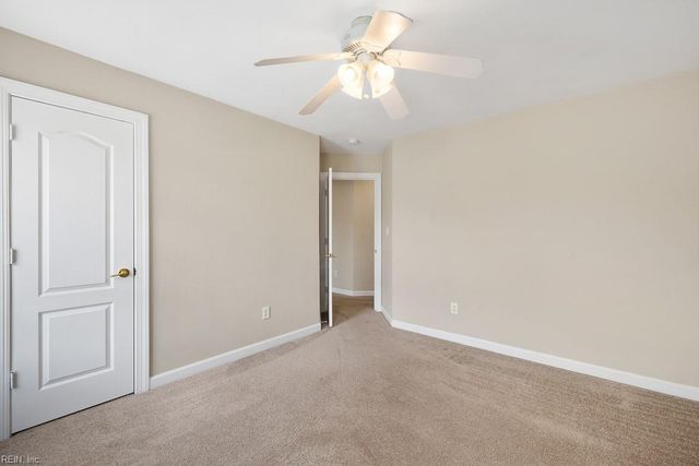 1009 Seagull CT, Chesapeake, VA 23322