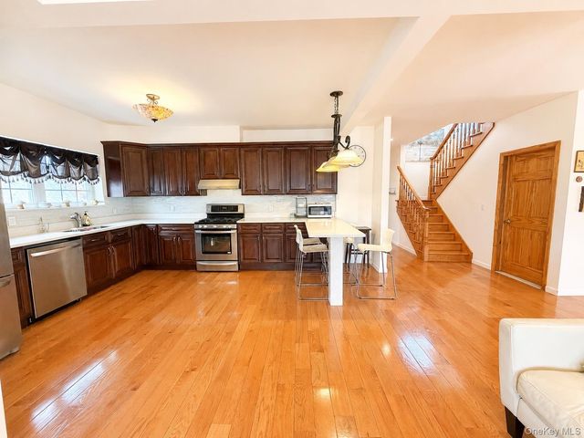 35-35 155th Street, Flushing, NY 11354