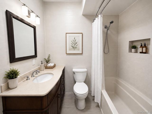 35-35 155th Street, Flushing, NY 11354