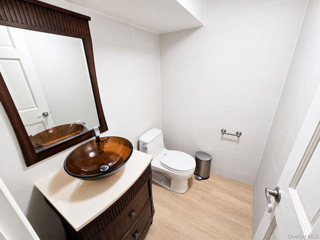 35-35 155th Street, Flushing, NY 11354