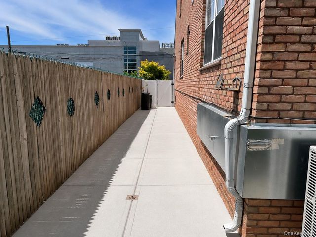 35-35 155th Street, Flushing, NY 11354