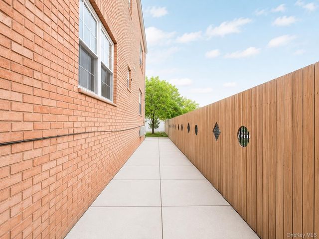 35-35 155th Street, Flushing, NY 11354