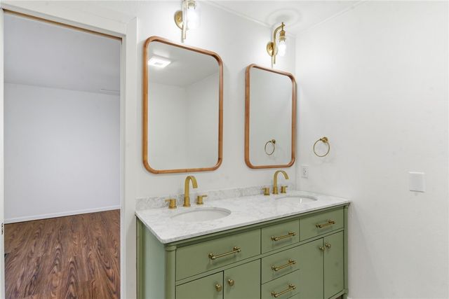 21 Swanage Drive, Bella Vista, AR 72715