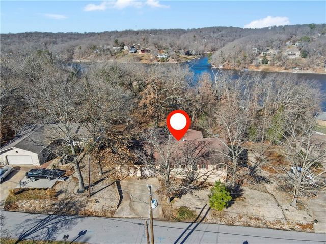 21 Swanage Drive, Bella Vista, AR 72715