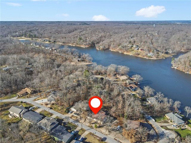 21 Swanage Drive, Bella Vista, AR 72715