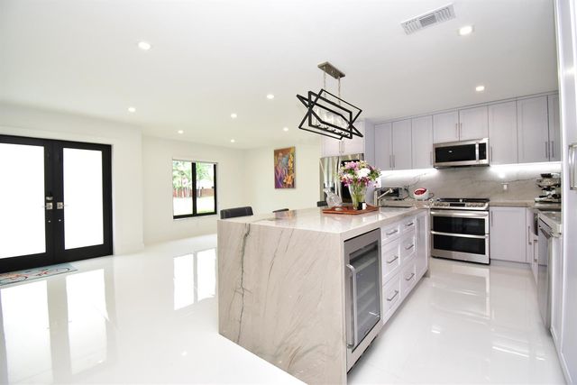5061 SW 87TH Terrace, Cooper City, FL 33328