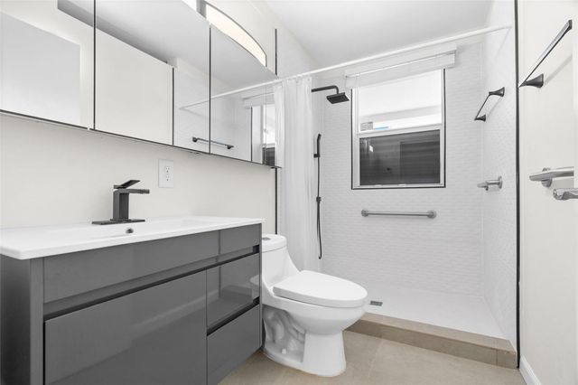 40 PASEO LA BALANDRA CERRO GORDO, Vega Alta, PR 00692