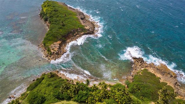 40 PASEO LA BALANDRA CERRO GORDO, Vega Alta, PR 00692