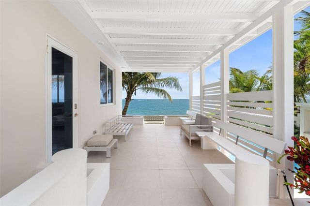 40 PASEO LA BALANDRA CERRO GORDO, Vega Alta, PR 00692