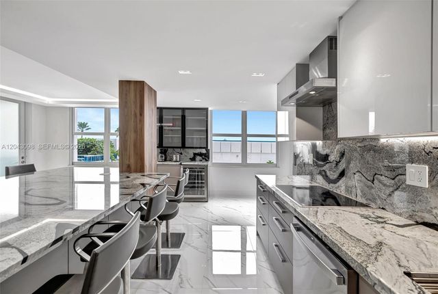 2751 S Ocean Dr 404N, Hollywood, FL 33019
