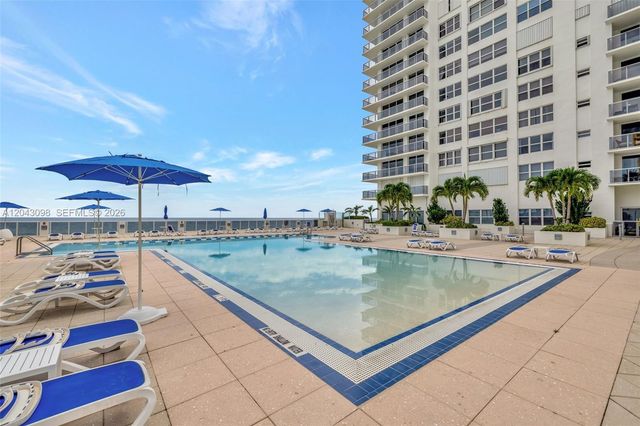 2751 S Ocean Dr 404N, Hollywood, FL 33019