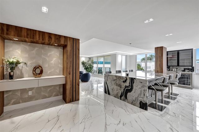 2751 S Ocean Dr 404N, Hollywood, FL 33019