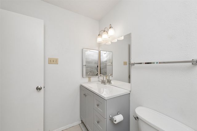 6900 Skillman Street 305, Dallas, TX 75231