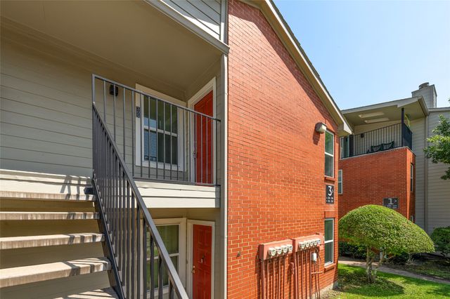 6900 Skillman Street 305, Dallas, TX 75231
