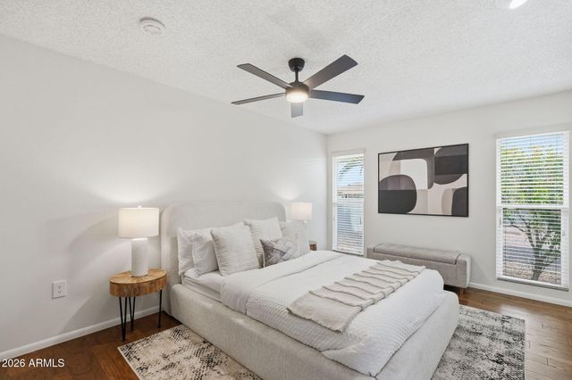 10733 W HUTTON Drive, Sun City, AZ 85351