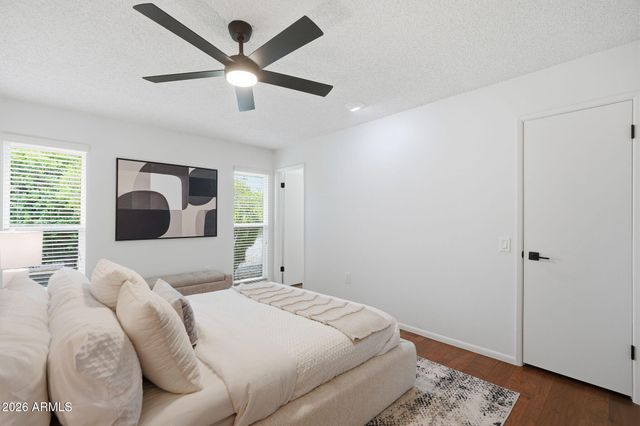 10733 W HUTTON Drive, Sun City, AZ 85351