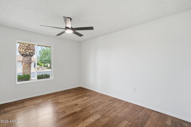 10733 W HUTTON Drive, Sun City, AZ 85351