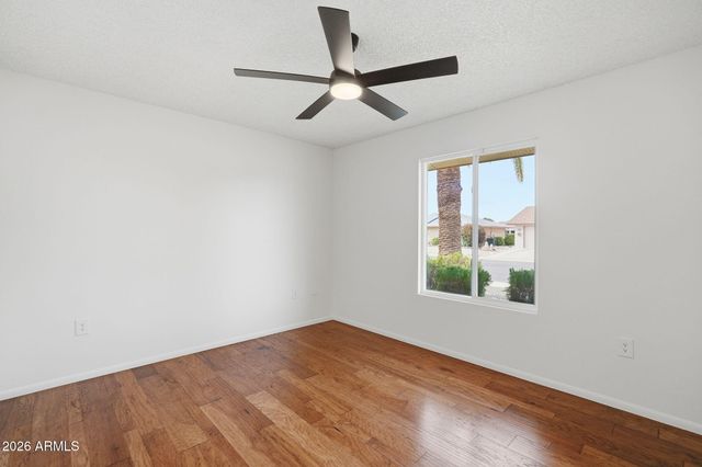 10733 W HUTTON Drive, Sun City, AZ 85351