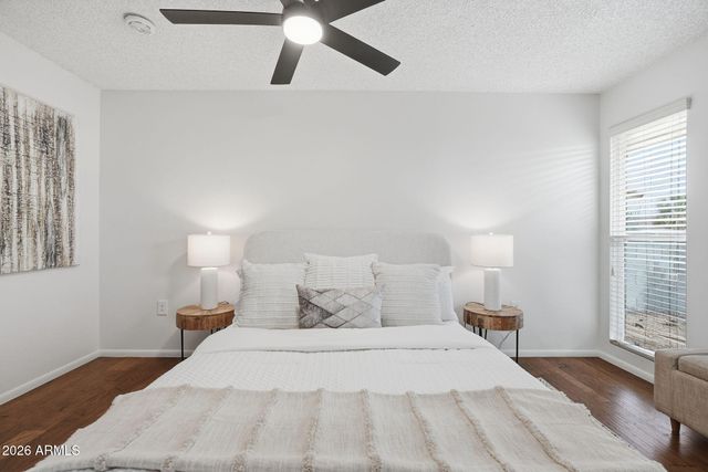 10733 W HUTTON Drive, Sun City, AZ 85351