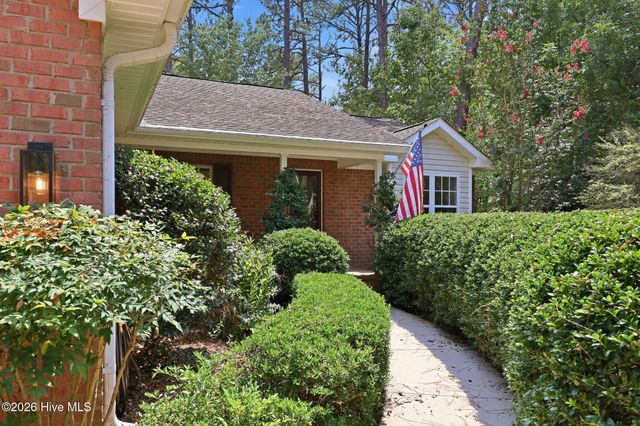 20 Starlit Lane, Pinehurst, NC 28374