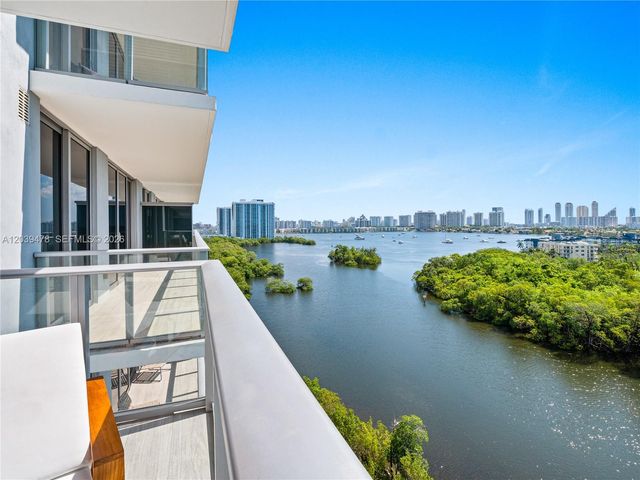 16385 Biscayne Boulevard 1117, North Miami Beach, FL 33160