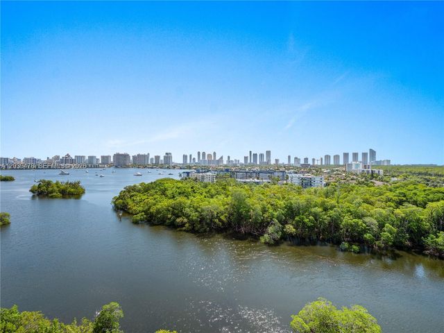16385 Biscayne Boulevard 1117, North Miami Beach, FL 33160