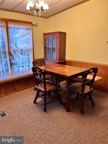 751 WILLOW LN, Gap, PA 17527