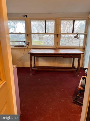 751 WILLOW LN, Gap, PA 17527