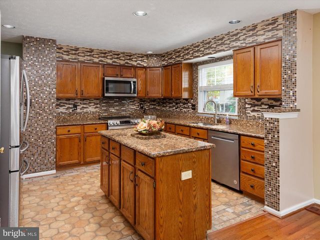 13214 EDDINGTON DR, Upper Marlboro, MD 20774