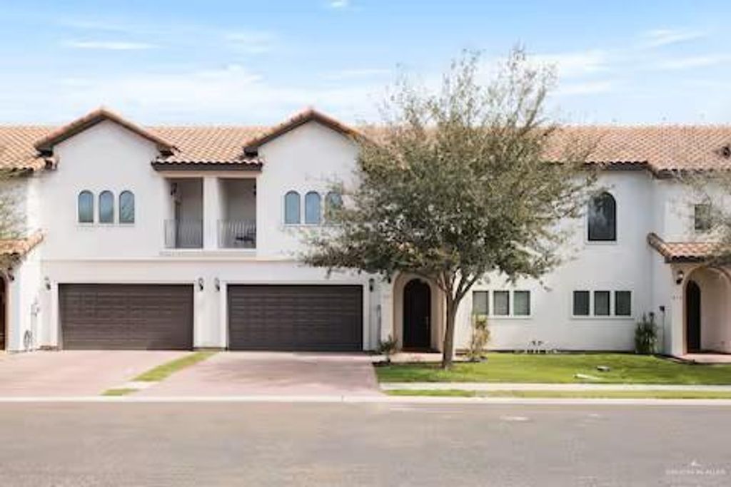 809 S 5th S Street, Mcallen, TX 78501
