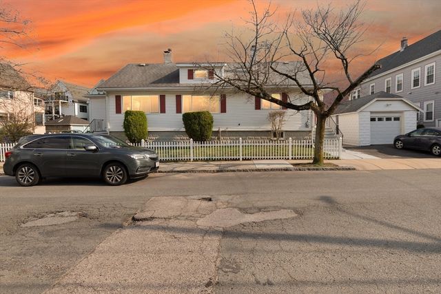 30 Bowdoin St, Medford, MA 02155