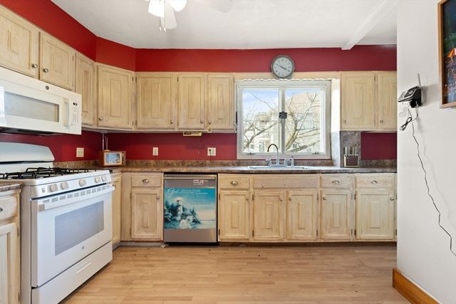 30 Bowdoin St, Medford, MA 02155