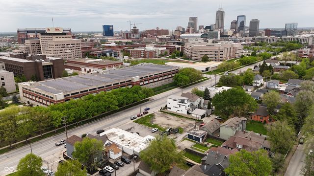 931 S East Street, Indianapolis, IN 46225