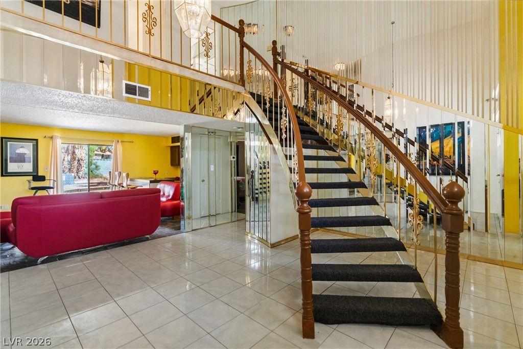 3198 El Cedro Circle, Las Vegas, NV 89121 — photo 2