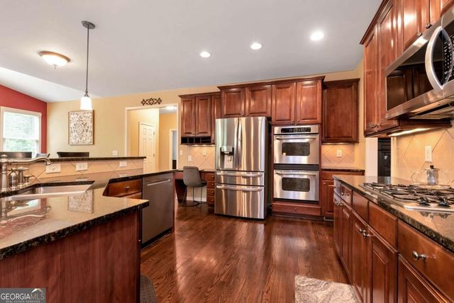 4755 Trilogy Park Trail, Hoschton, GA 30548