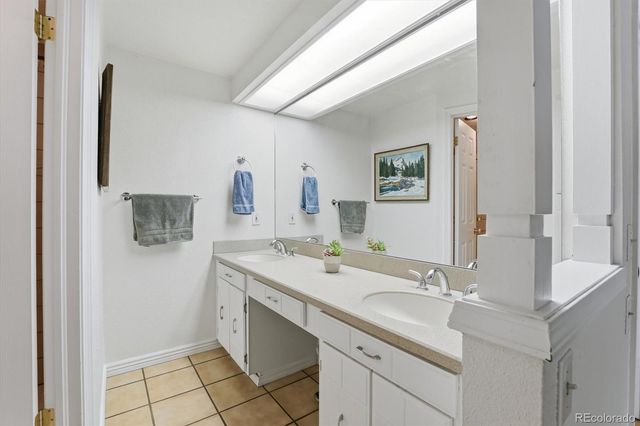 11391 E Amherst Court, Aurora, CO 80014
