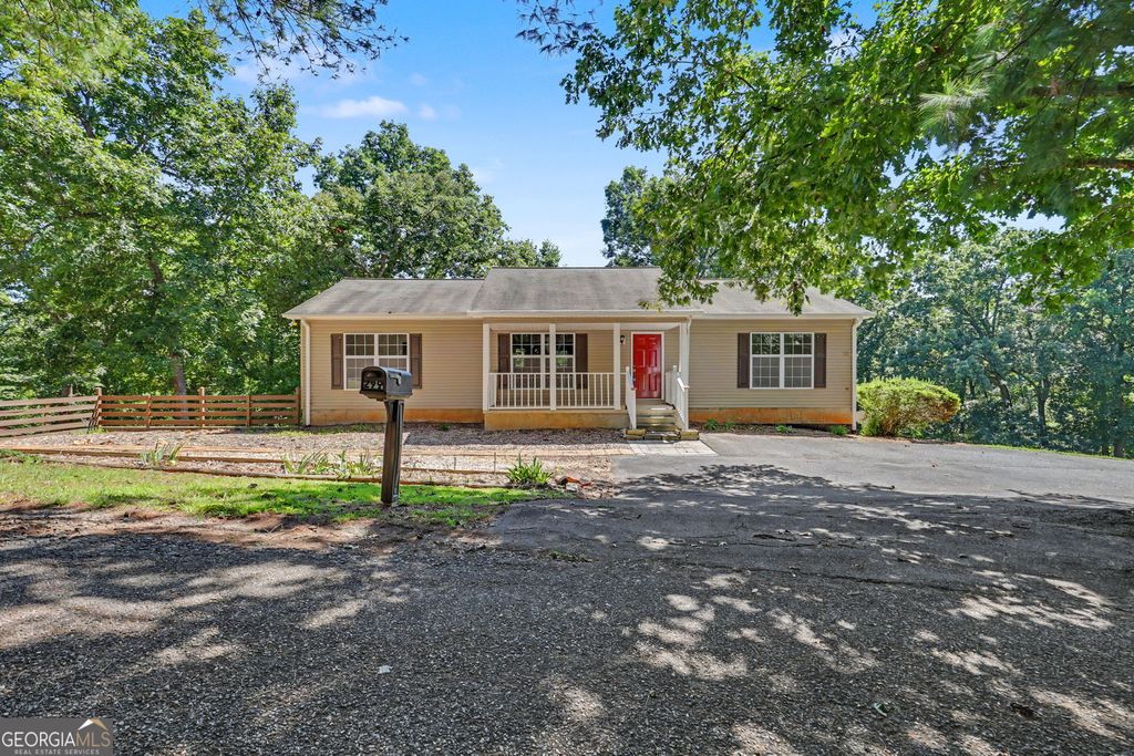 299 Galloway Drive, Hayesville, NC 28904