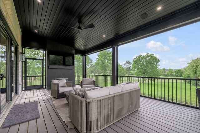 3044 Bobwhite Trail, Lexington, KY 40509