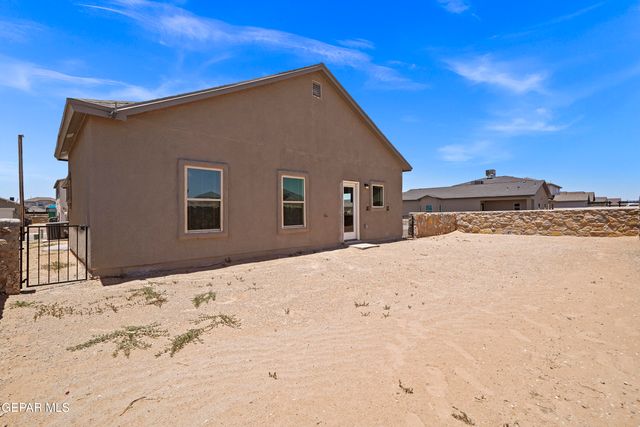 1060 Summer Rain Street, Horizon City, TX 79928