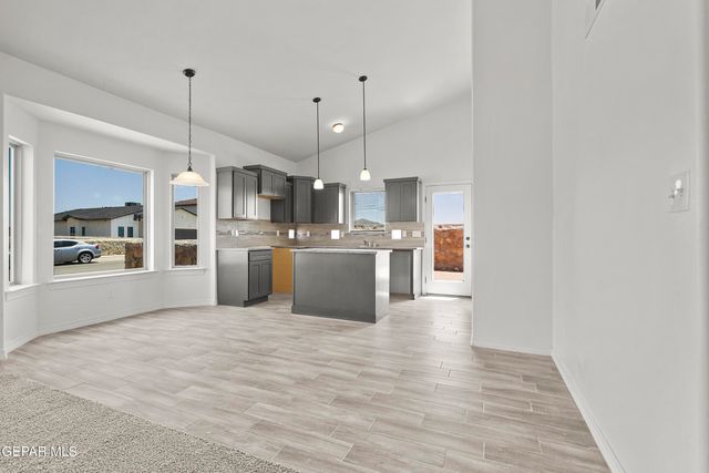 1060 Summer Rain Street, Horizon City, TX 79928