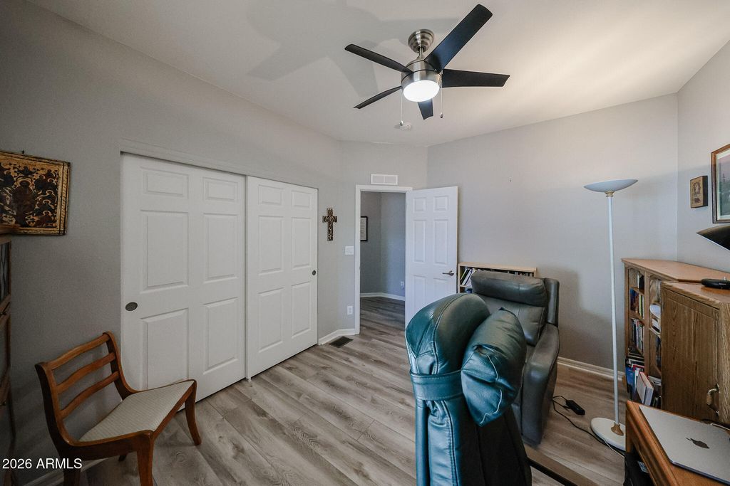 Image 18 of property listing at 3901 E PINNACLE PEAK Road 155, Phoenix, AZ 85050