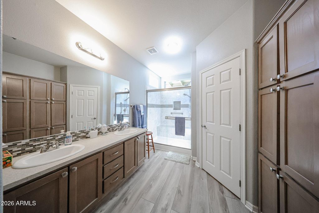 Image 22 of property listing at 3901 E PINNACLE PEAK Road 155, Phoenix, AZ 85050