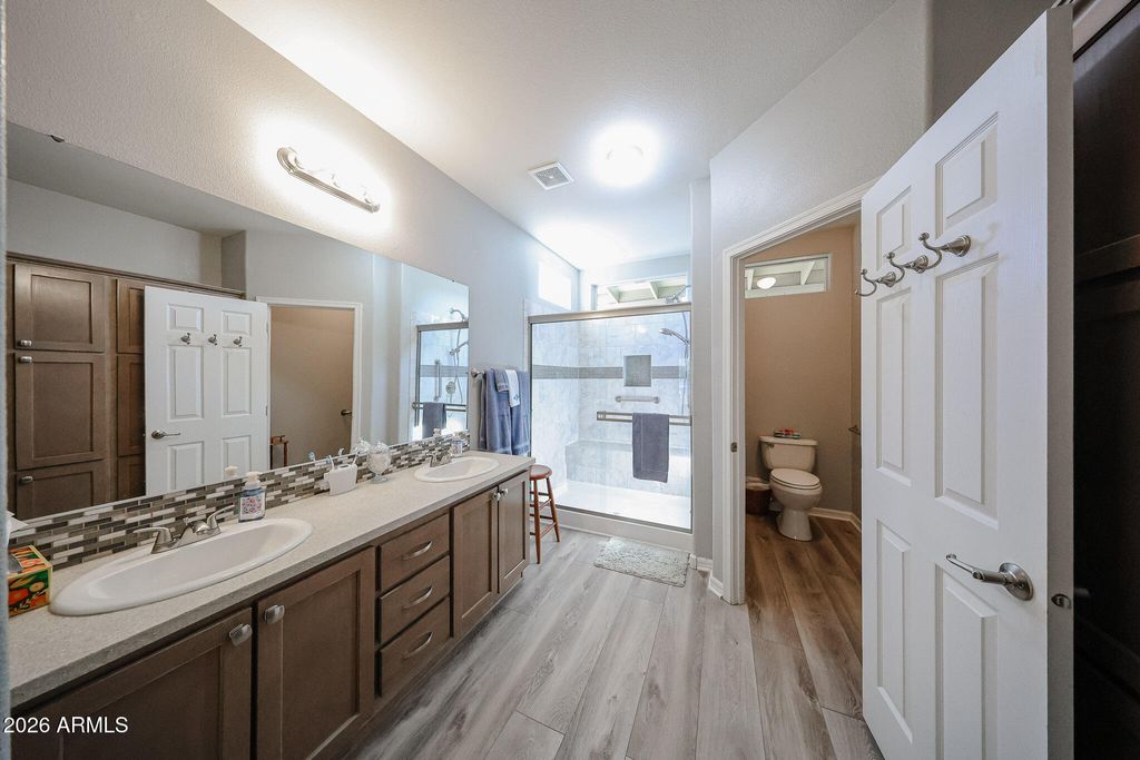 Image 23 of property listing at 3901 E PINNACLE PEAK Road 155, Phoenix, AZ 85050