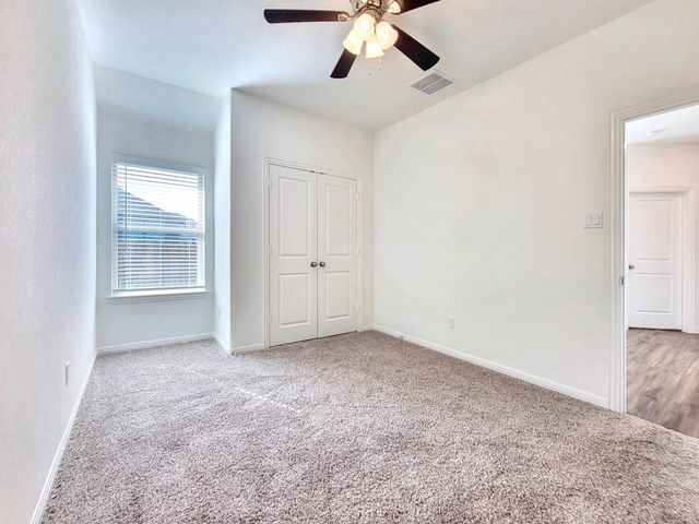 610 Hereford LOOP, Hutto, TX 78634