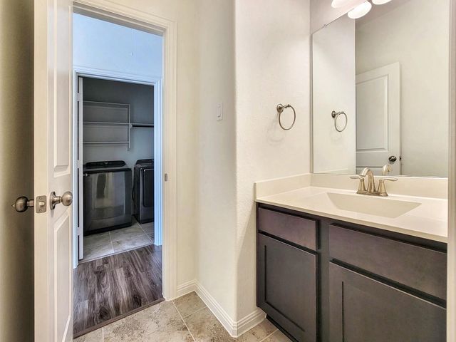 610 Hereford LOOP, Hutto, TX 78634